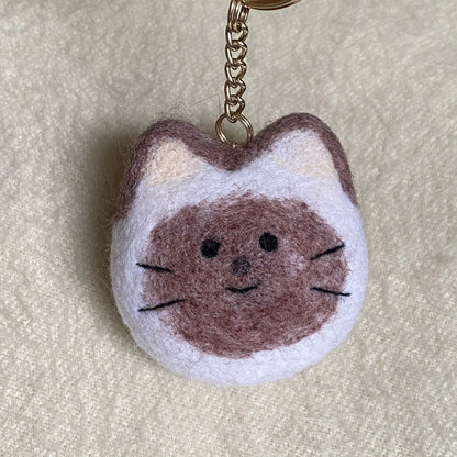 Handcrafted Wool Felt Keychain - Siamese Cat