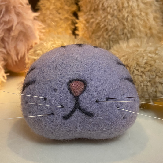 Cat whisker collector magnet made from wool felt,color Pattern is America short hair Cat,perfect for preserving your cat’s fallen whiskers as a keepsake on your fridge.